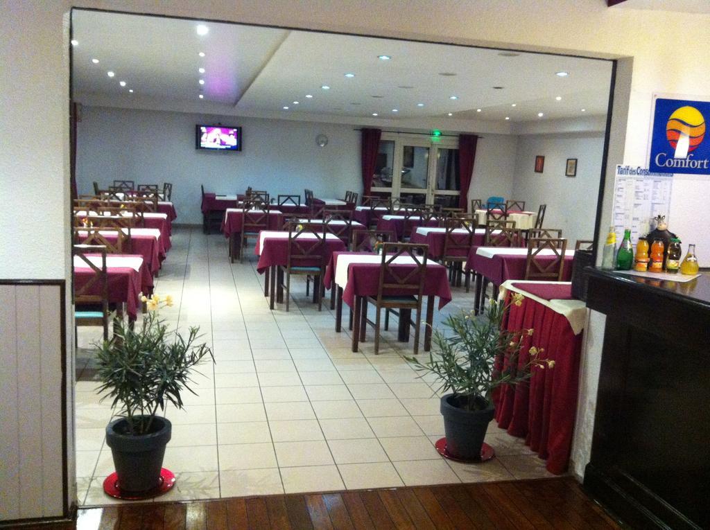 Comfort Hotel Poissy Technoparc Eksteriør bilde